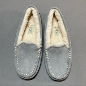 EUC LIKE NEW UGG Ansley Water Resistant Slipper, Shearling Lining - Womens 6